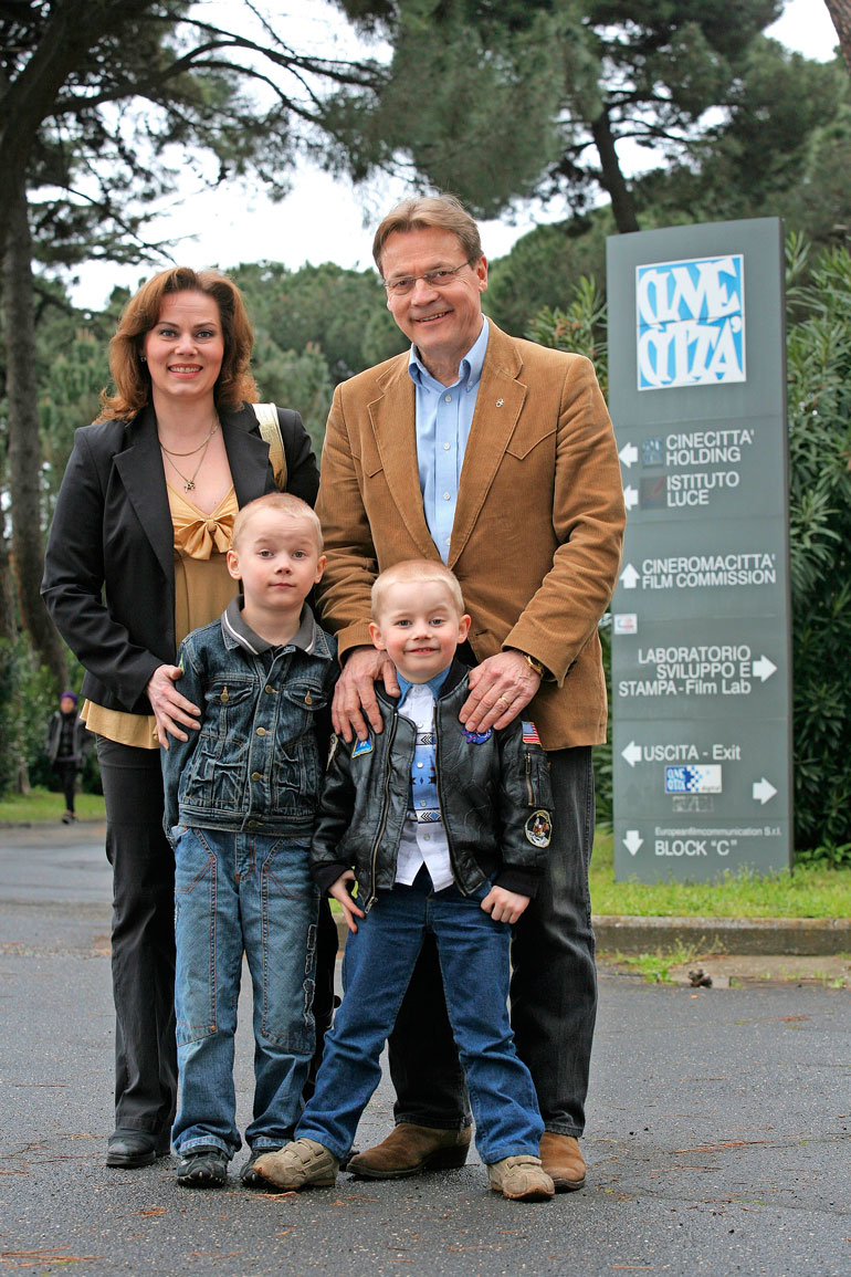 Nina Mikkosen mies Timo T.A. Mikkonen menehtyi tammikuussa 2017. Kuva vuodelta 2008.