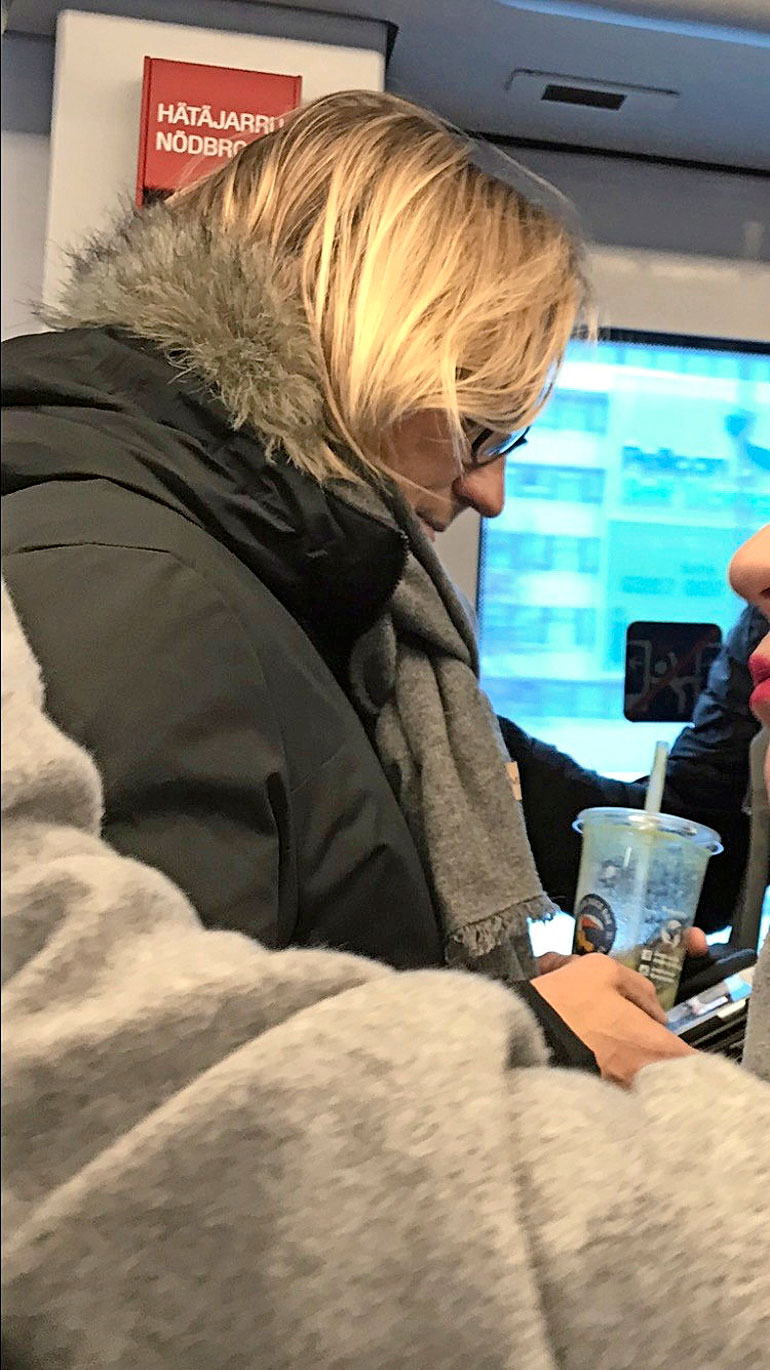 Sami Kuronen metrossa.