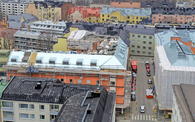 Jaren lukaali sijaitsee suositun Punavuoren alueella Etelä-Helsingissä.