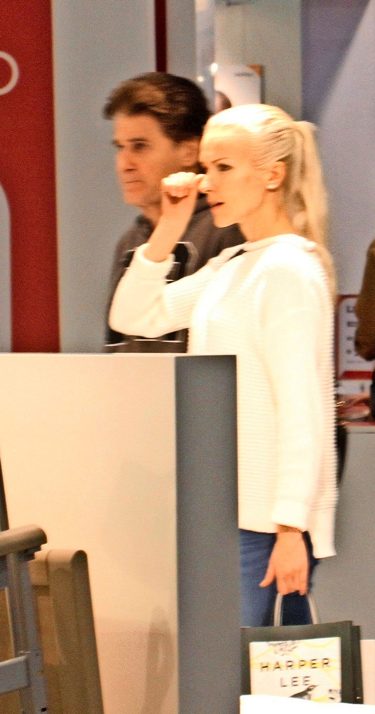 Riikka ja Reetu kävivät vuoden 2015 Kirjamessuilla yhdessä.