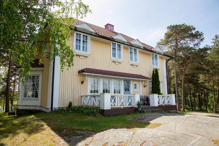 Riveliniemenpolku 1