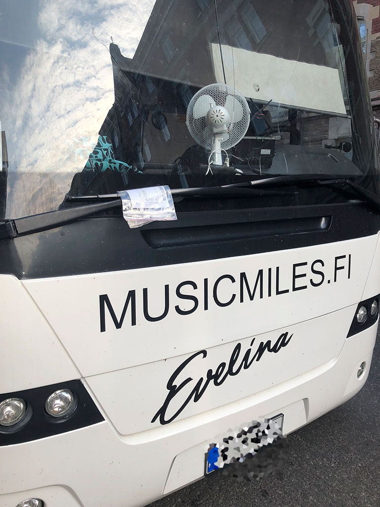 Evelinan keikkabussi