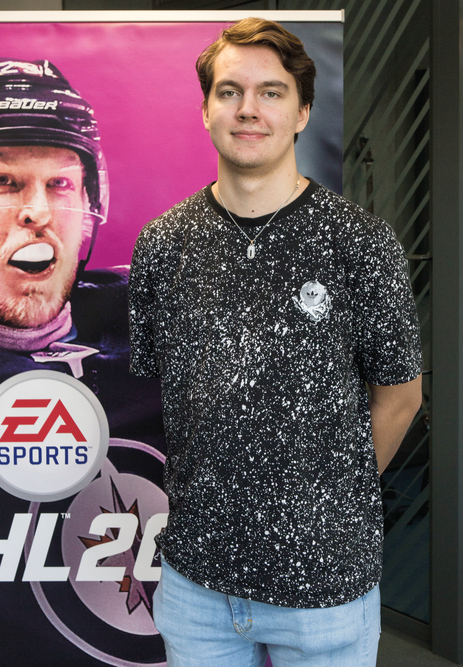 Erik "Eki" Tammenpää on NHL-videopelin maailmanmestari vuodelta 2018.