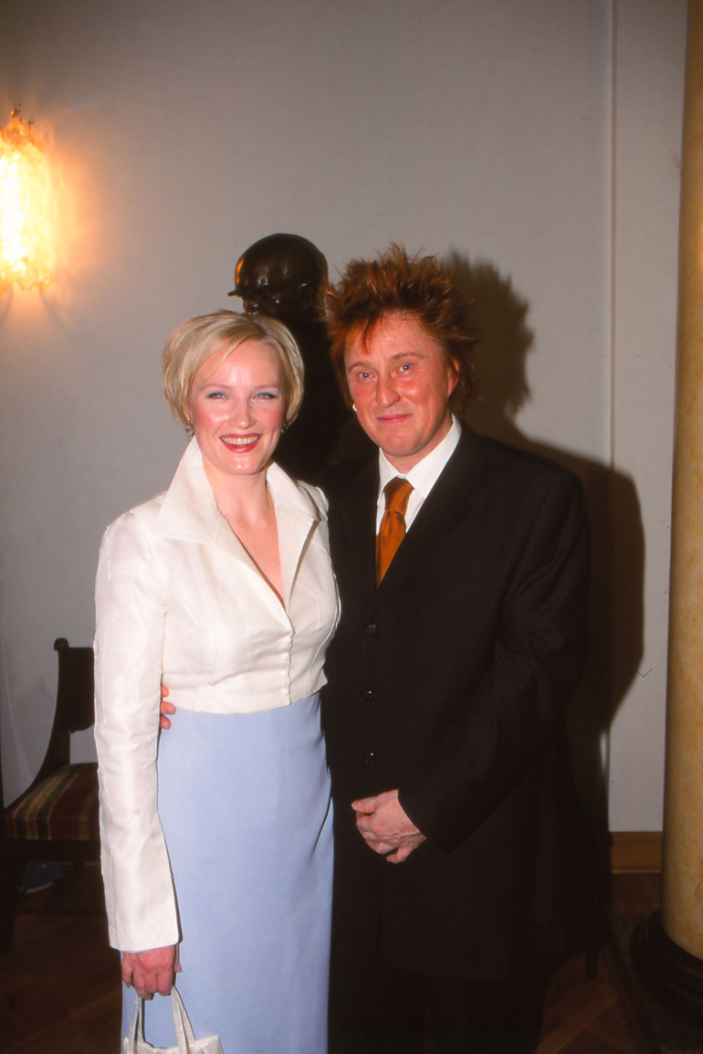 Tommi ja Mirja olivat naimisissa 30 vuotta. He erosivat vuonna 2015. Heidän poikansa Ilmari on myös muusikko.