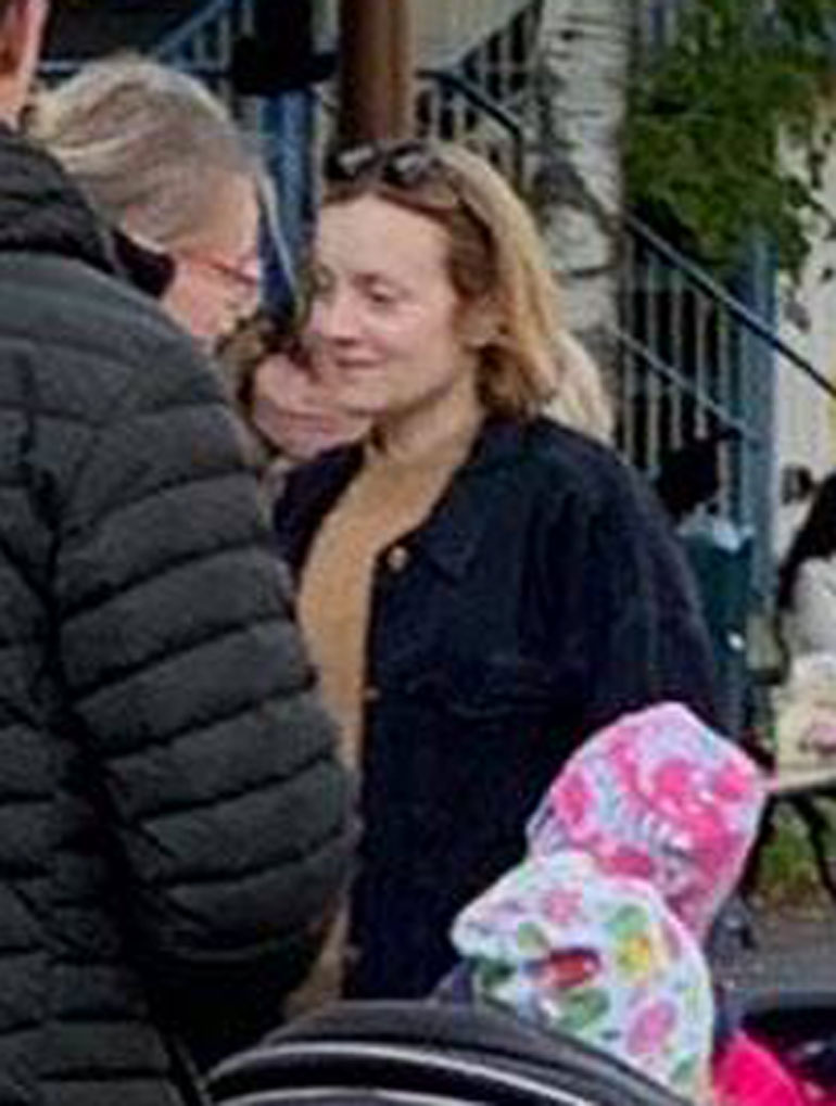 Elena Leeve Linnanmäellä.