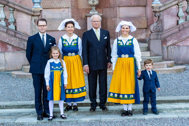 Jatkossa Victoria on Daniel-miehensä ja lastensa Estellen ja Oscarin kanssa julkisessa vetovastuussa.