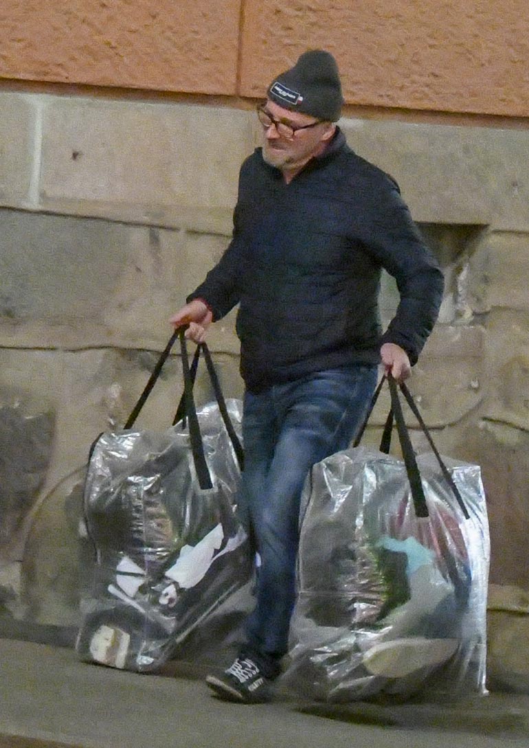 Suurimman muuttotyön teki ammattikuskin isä Rauno Bottas.