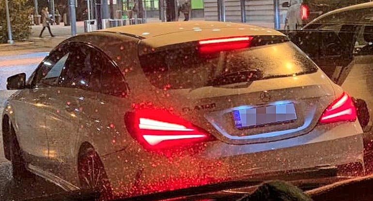 Chisun ja Jorin auto.