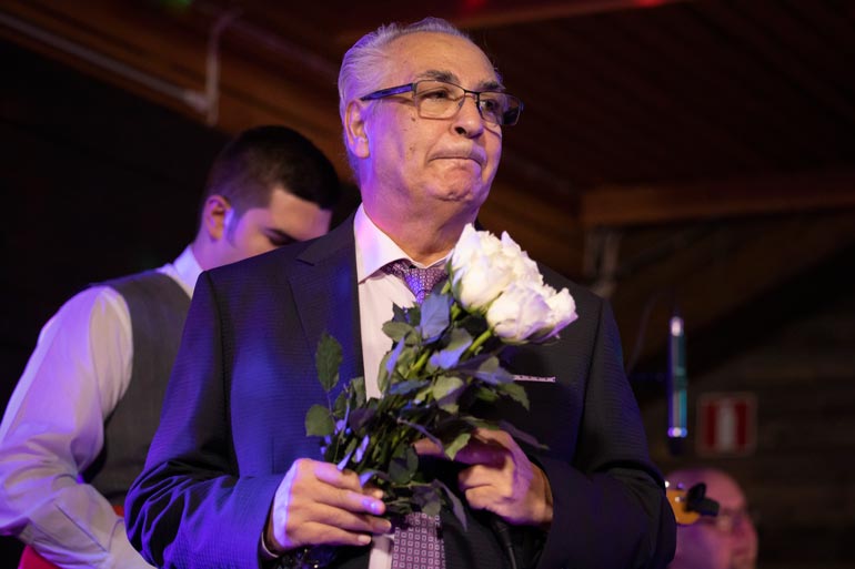 Rainer Friman jätti hyvästit uralleen Merikarvian Merikievarissa toissa lauantaina. – On aika kiittää ja laskea ankkurit, hän totesi.