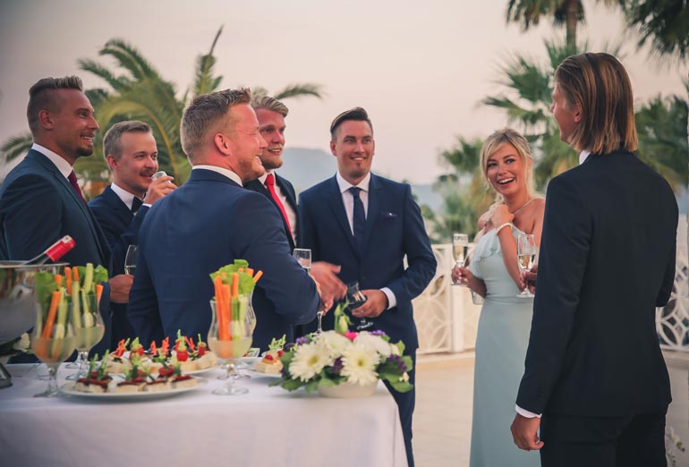 Jenny Helenius etsi rakkautta syksyllä 2018 Livillä esitetyssä Bachelorette Suomessa.