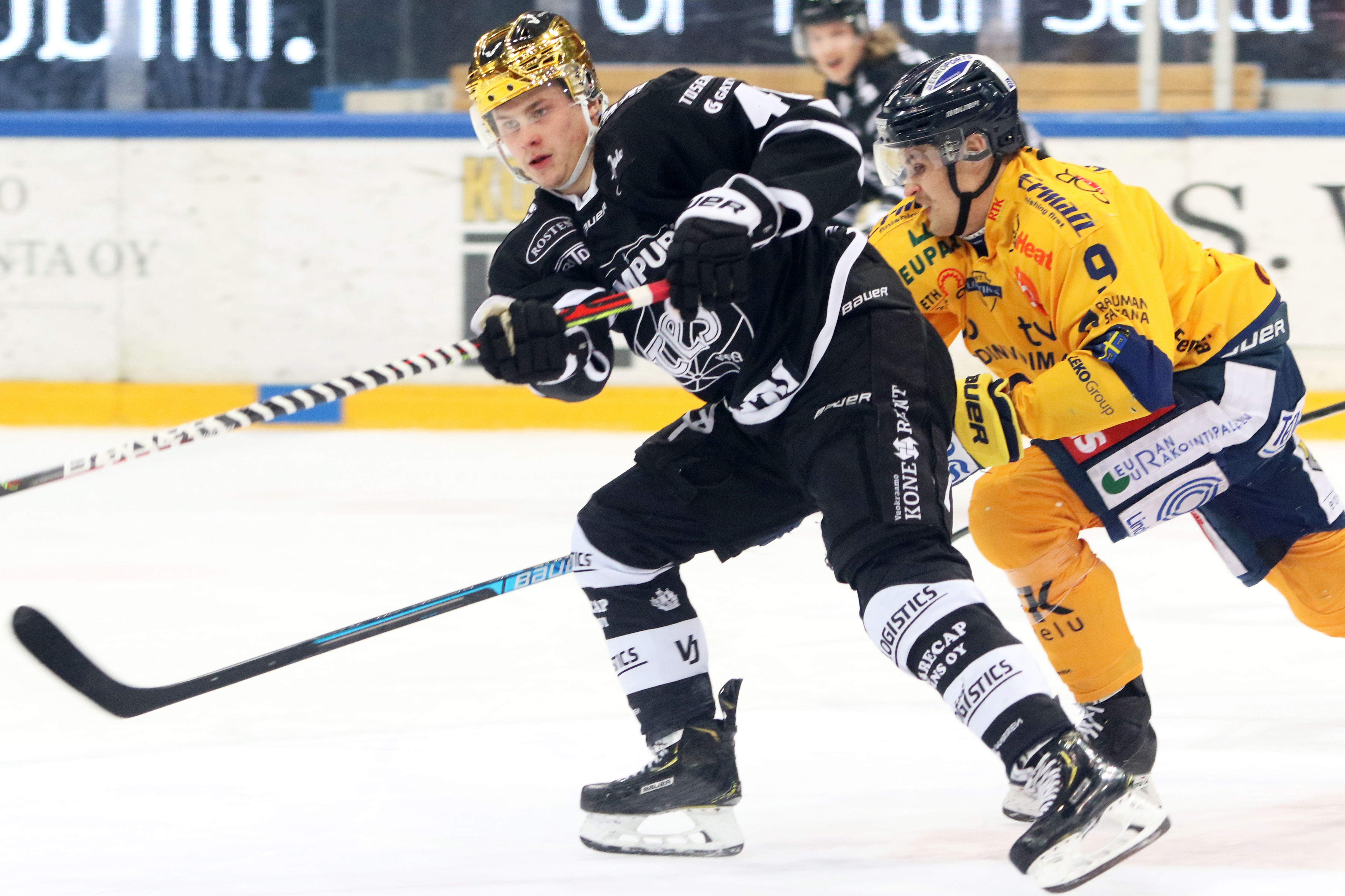 TPS:n kausi on toistaiseksi ollut surullinen vitsi, mutta Lauri Pajuniemi loistaa valopilkkuna. New York Rangersin NHL-varaus on paukuttanut jo komeat 19 maalia.