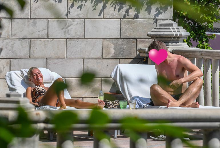 Maisa ja it-Mikko ovat taas Thaimaassa auringon paahteessa, tällä kertaa Krabin romanttisella lomasaarella. Kuva on Thaimaan pääkaupungista Bangkokista, missä avopari viihtyi viime marraskuussa.