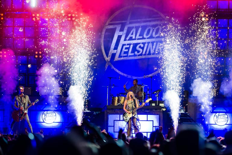Haloo Helsinki! on ollut vuoden 2013 lopusta lähtien organisoitu osakeyhtiö Haloo Music Group Oy. Yritys takoo tuhtia tiliä.