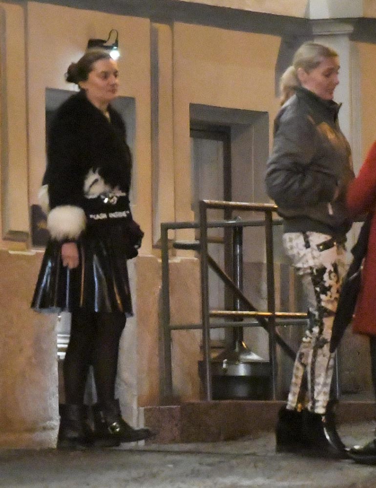 Karina ja Klara Kivilahti.