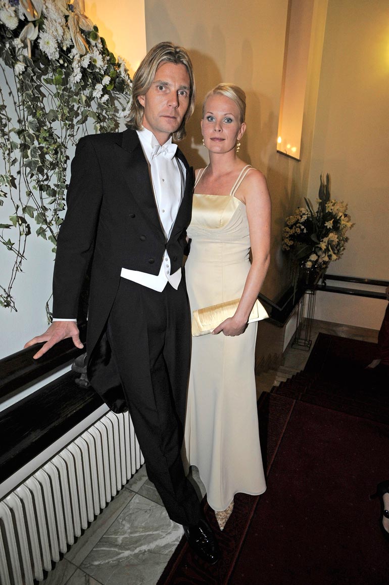 Janne ja Tiia olivat presidentin itsenäisyyspäivän vastaanotolla 2008.
