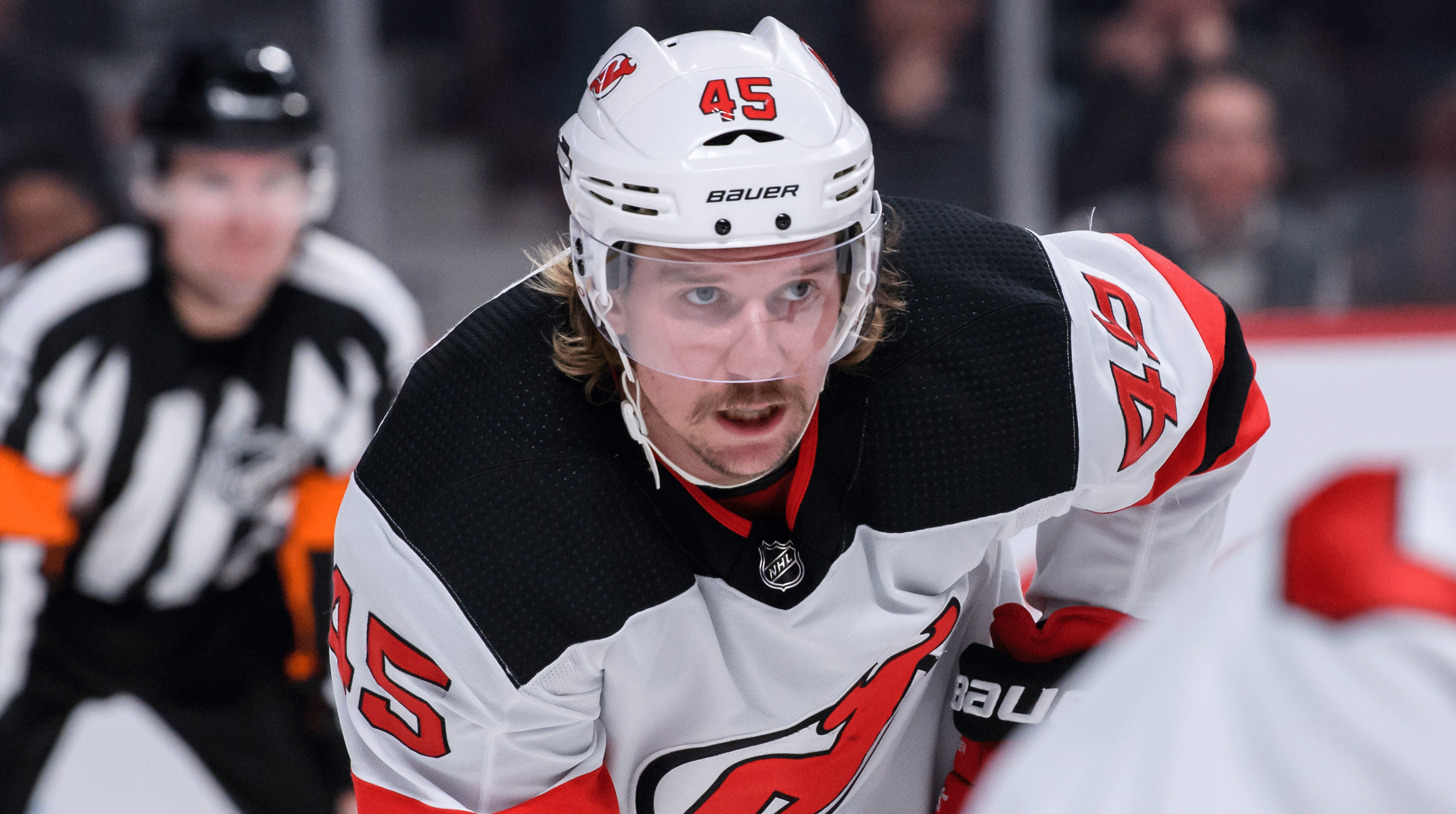 28-vuotiaan Vatasen vyöltä löytyy jo kunnioitettavat 434 NHL:n runkosarajottelua. Pudotuspelitaistoja JYPin kasvatti on tahkonnut 44 kappaletta.