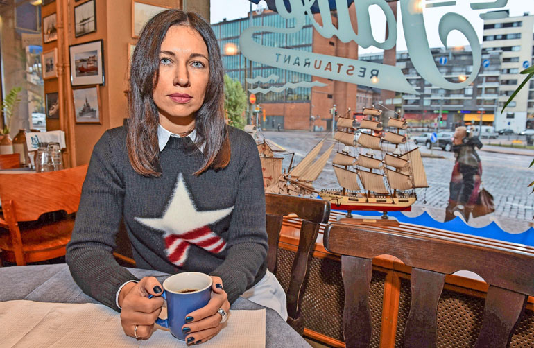 Oksana Chaiko kuvattuna vuonna 2015.