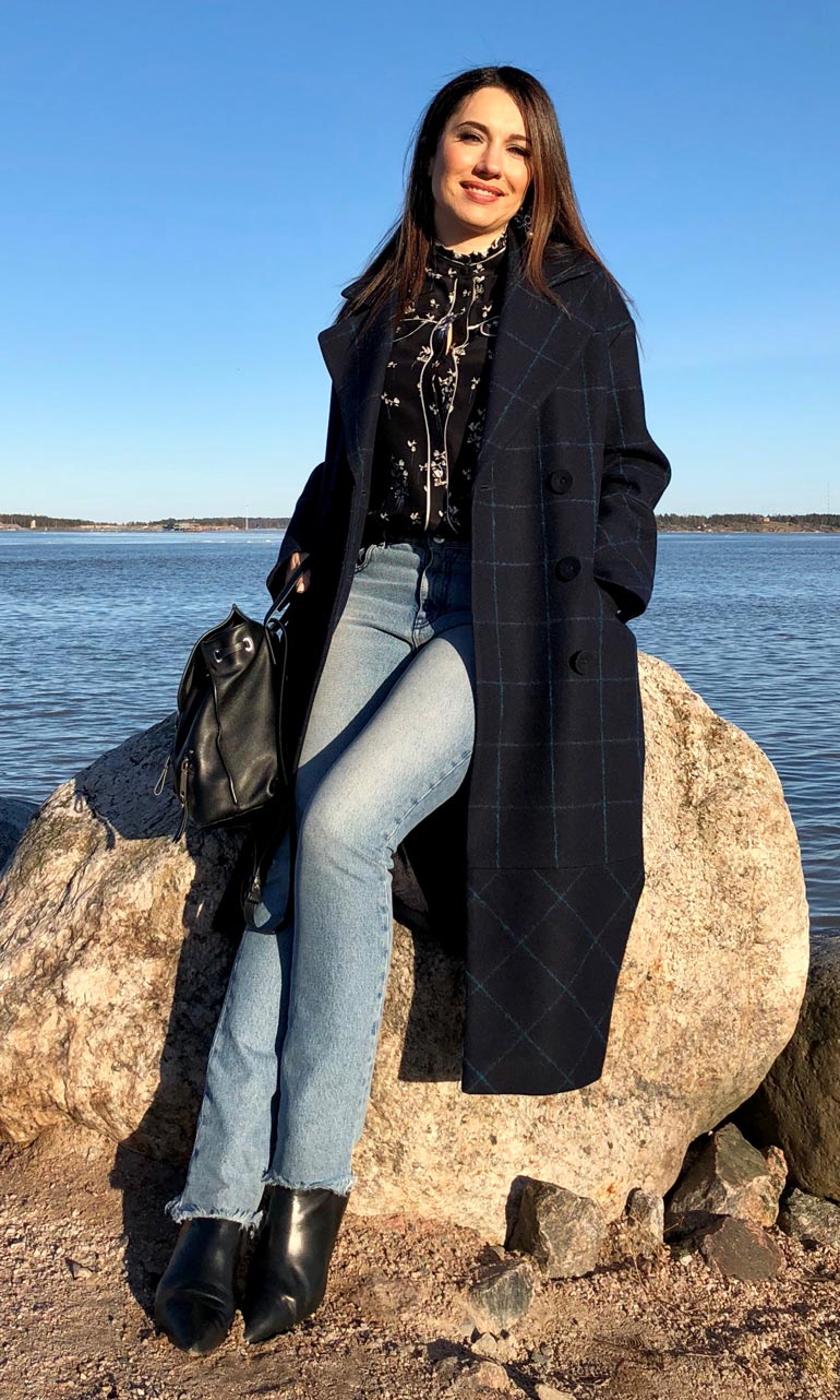 Oksana yritti järjestää tapaamista Stella-tyttärensä ja Jere Karalahden välillä.