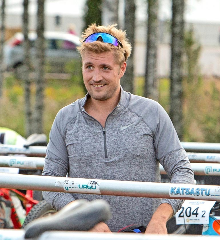 Stefan on viime viikoilla juhlinut ankarasti, usein Sofian kanssa.