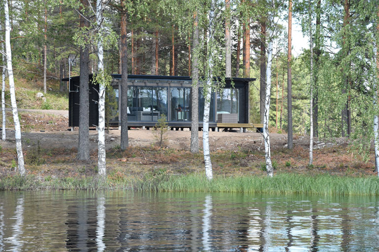 Jari-Matti Latvalan kesämökki sijaitsee Puumalassa.