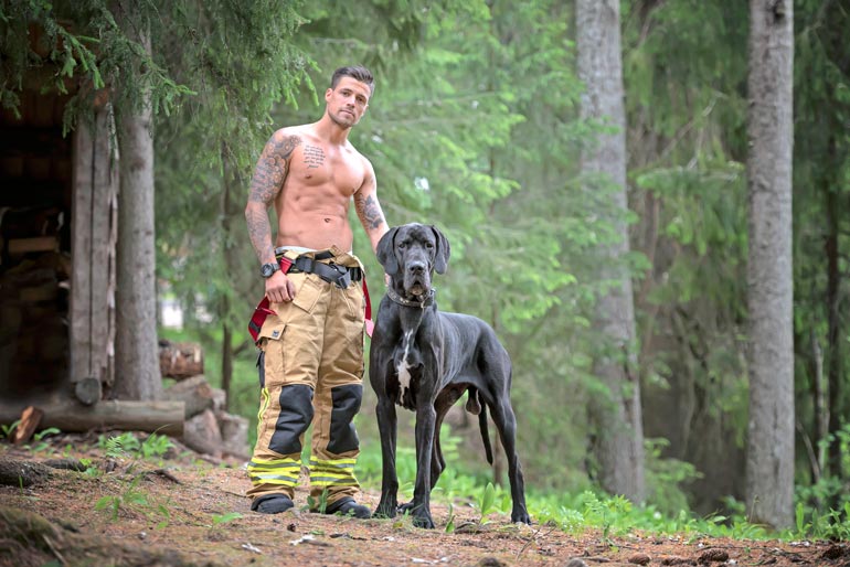 Martinan uusi rakas on komeaksi ylistetty palomies Kris Tamminen.