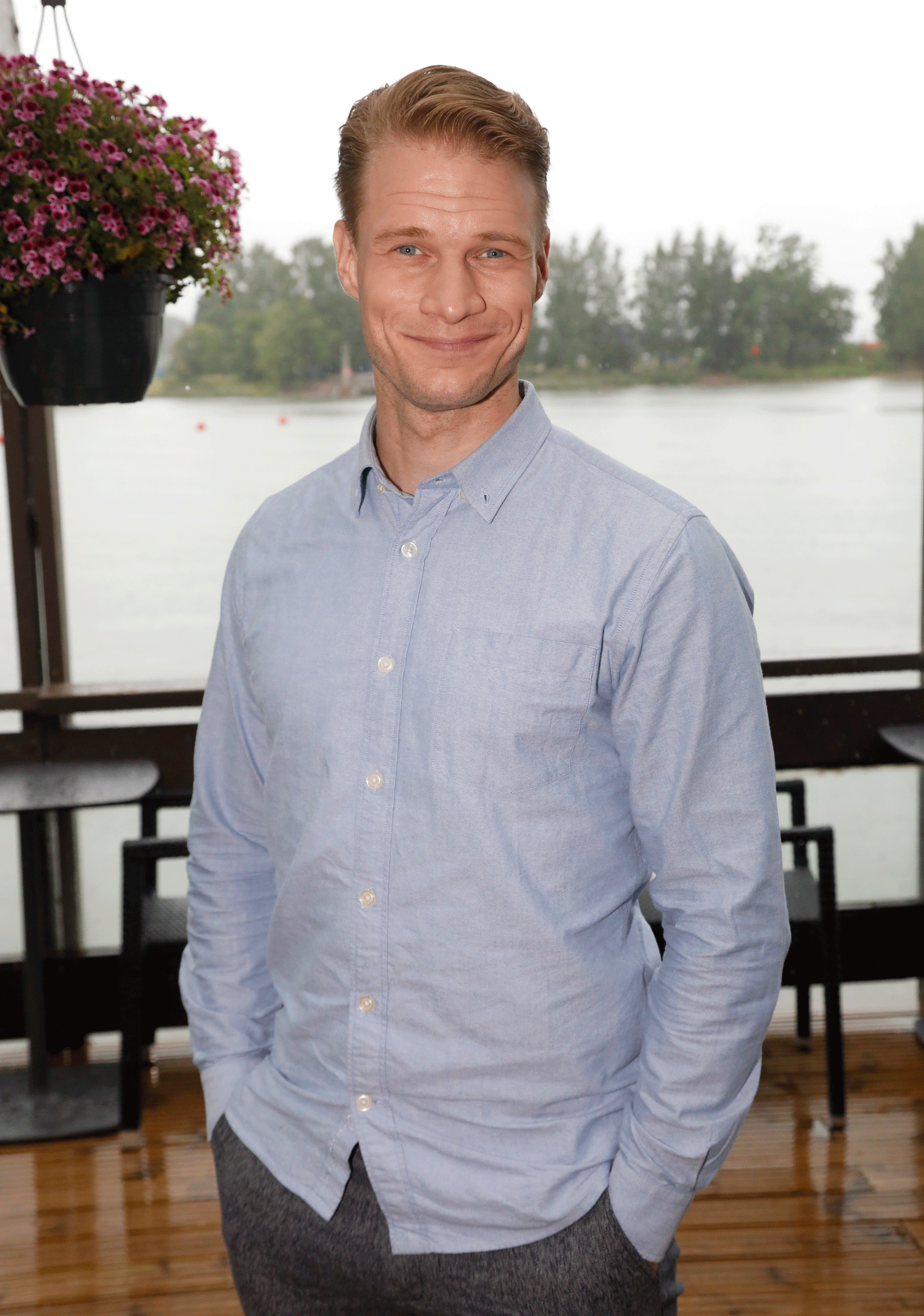 Jonas Saari on tehnyt viitisen vuotta teatteria. Olisiko nyt tv-läpimurron aika?