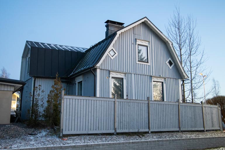 Amadeuksen talo on yhä myymättä.