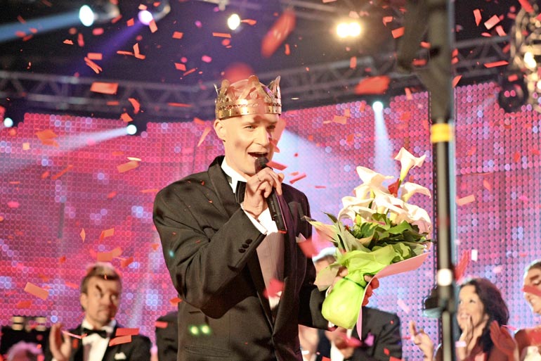 Marko kruunattiin tangokuninkaaksi Seinäjoella vuonna 2010.