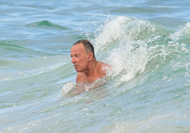 Bruce Springsteen rannalla 4