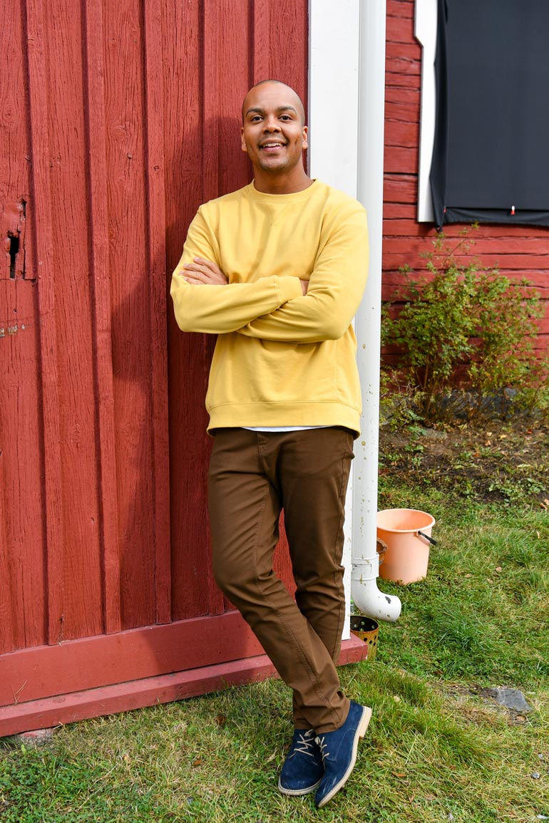 – Lapset toimivat peilinä. Haluan olla paras mahdollinen isä, tämä on jatkuvaa oppimista, Ernest kertoo.