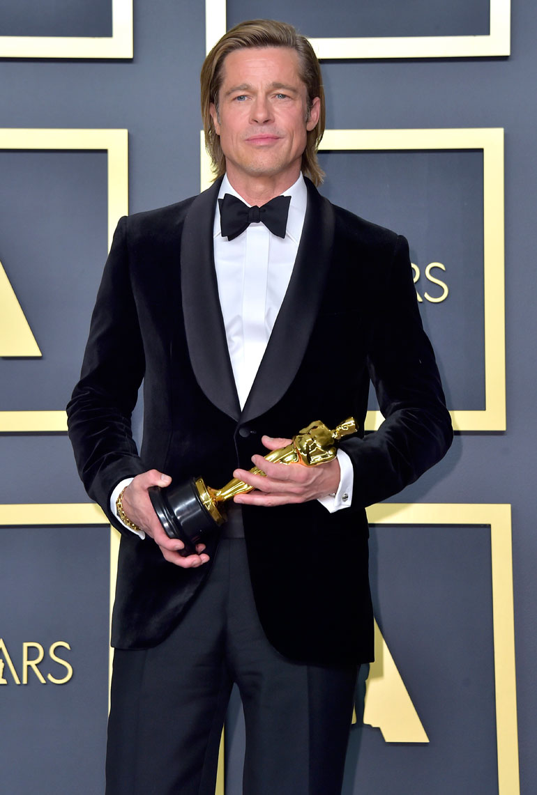 Brad Pitt (bester Nebendarsteller in "Once Upon a Time in Hollywood") beim Photocall der Preisträger bei der Oscar Verleihung 2020 / 92nd Annual Academy Awards im Dolby Theatre im Hollywood & Highland Center in Los Angeles