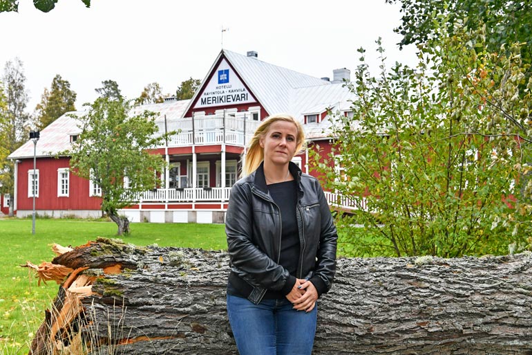 Konkurssi muutti Sadun elämään. – Jäin täysin tyhjän päälle, olen joutunut tinkimään joka asiasta. Olin sairauslomalla kuukausia, matto vedettiin pois alta.