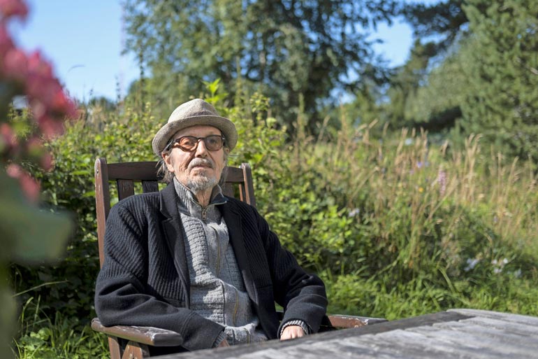 Pave ja Neumann eivät ole suunnitelleet seuraavaa tapaamista. – Oletan Pavella olevan nyt muuta mielessä. Hän viihtyy aika paljon omissa oloissaan, ja kunnioitan sitä, Neumann sanoo. Kuvassa Pave poseeraa syyskuussa.
