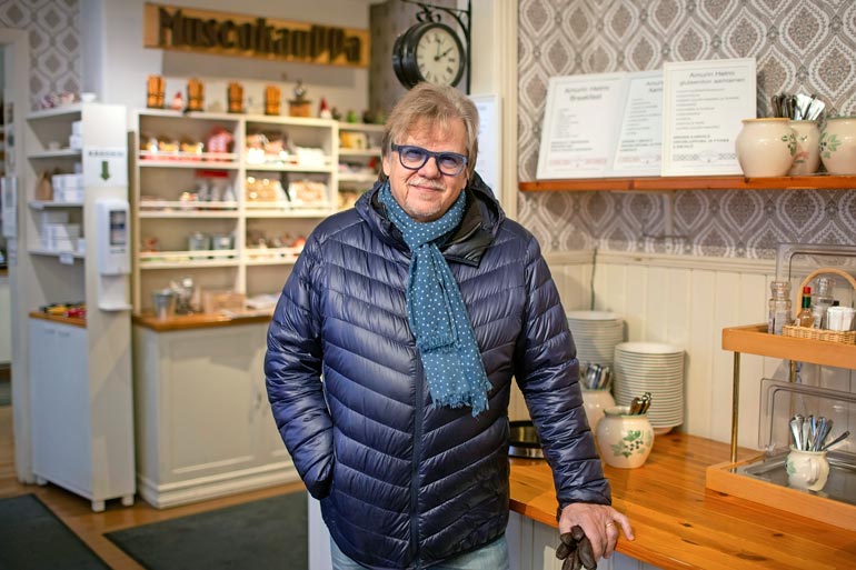 Mikko Alatalon on vaikea uskoa Pave Maijasen kovaa kohtaloa. – Tuntuu, että näin hänet vasta äskettäin bassonvarressa. Erittäin surullista.