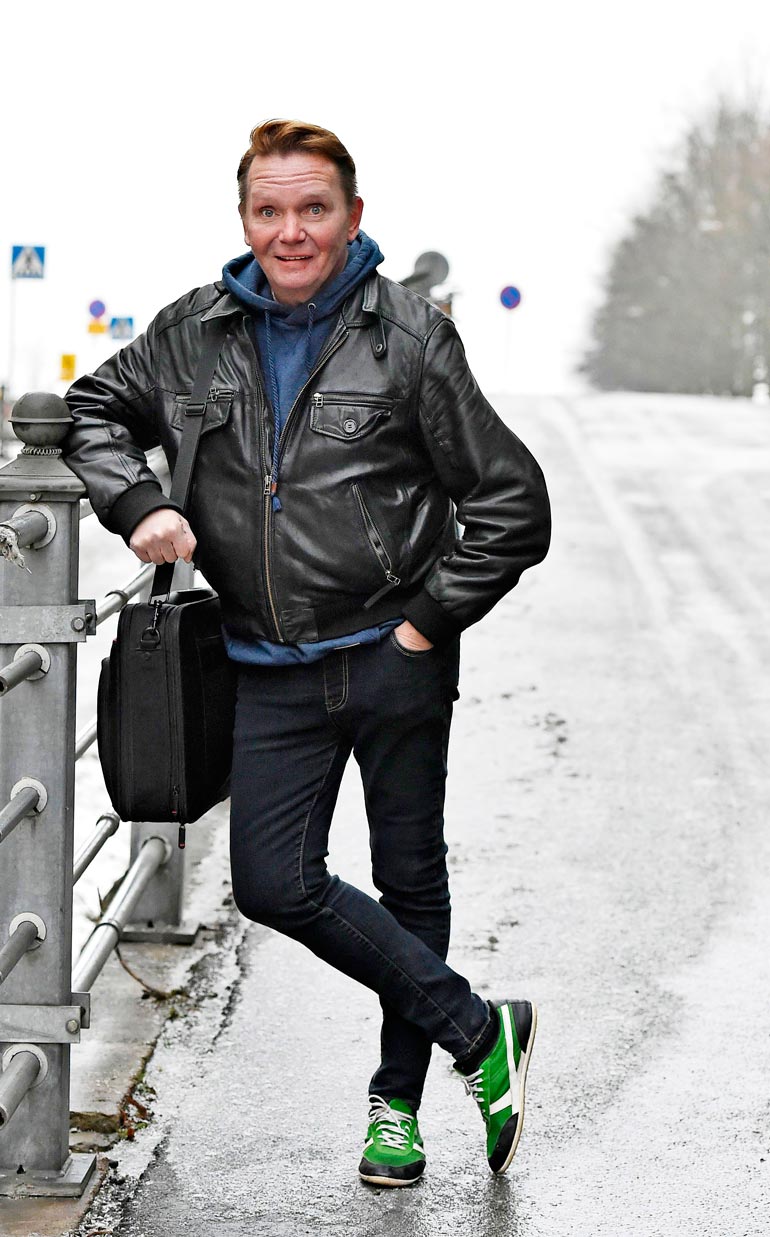 – Elämäni on ollut Mikon oppivuodet, kaikki on kouluttanut minua. Niin lehdistö kuin perhekin. Minulla on ollut huippuvuodet ja sitten myös se laskukausi, Mikko sanoo.
