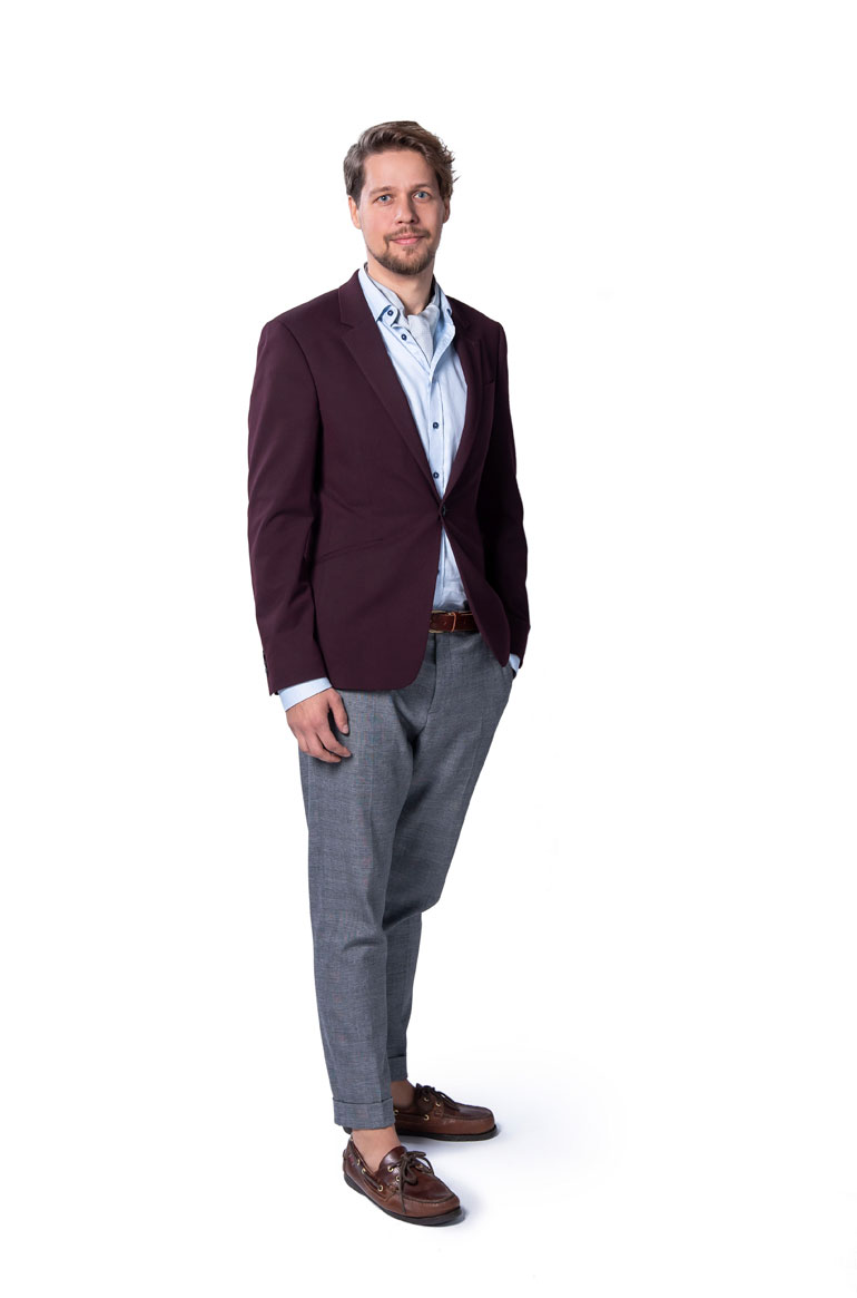 diili_kausi_1_promo_marko_lounaskorpi_01_kuvaaja_saku_tiainen