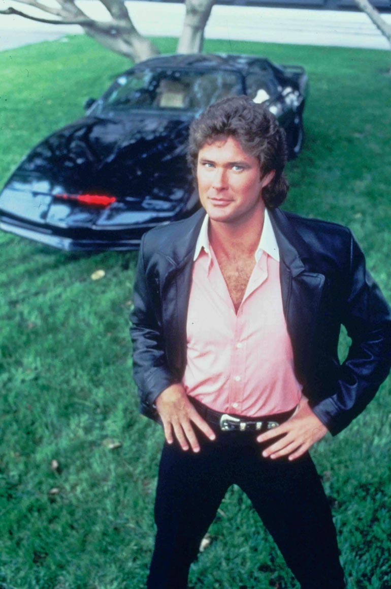 Suomessa Ritari Ässä alkoi MTV:llä 1984. Michael ja KITT-auto tunnetaan yhä, vaikka sarjaa tehtiin vain neljä vuotta.