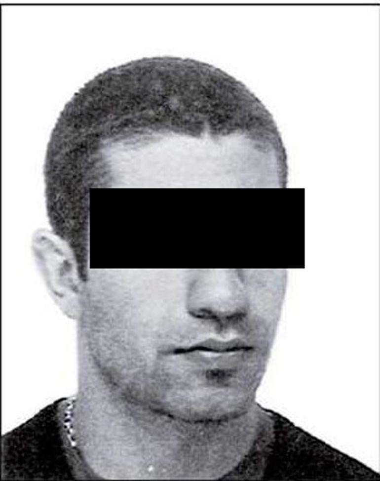 Herra B jäi kiinni taideryöstöön liittyen veljiensä kanssa vuonna 2005, kun FBI viritti heille ansan.