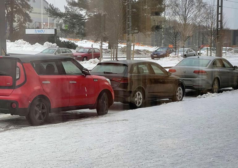 Erika VIkman auto