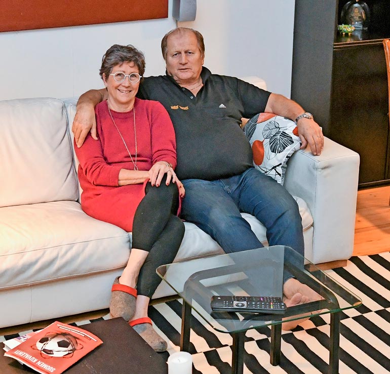 Kun Aurinkokuninkaan valtakunta synkkeni, apuun riensi madame Tamminen. – Vaimoni Marin tuki oli aivan korvaamatonta kuntoutumiseni kannalta, Tami kiittelee.