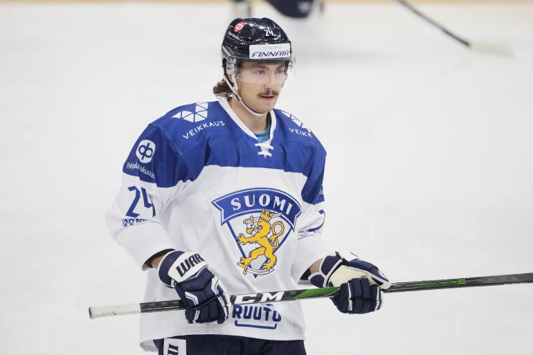 Hannes "Hanu" Brörnisen ura on mukavassa nousukiidossa. Liigan komeimmat pensselit on nähty jo Leijonissakin.