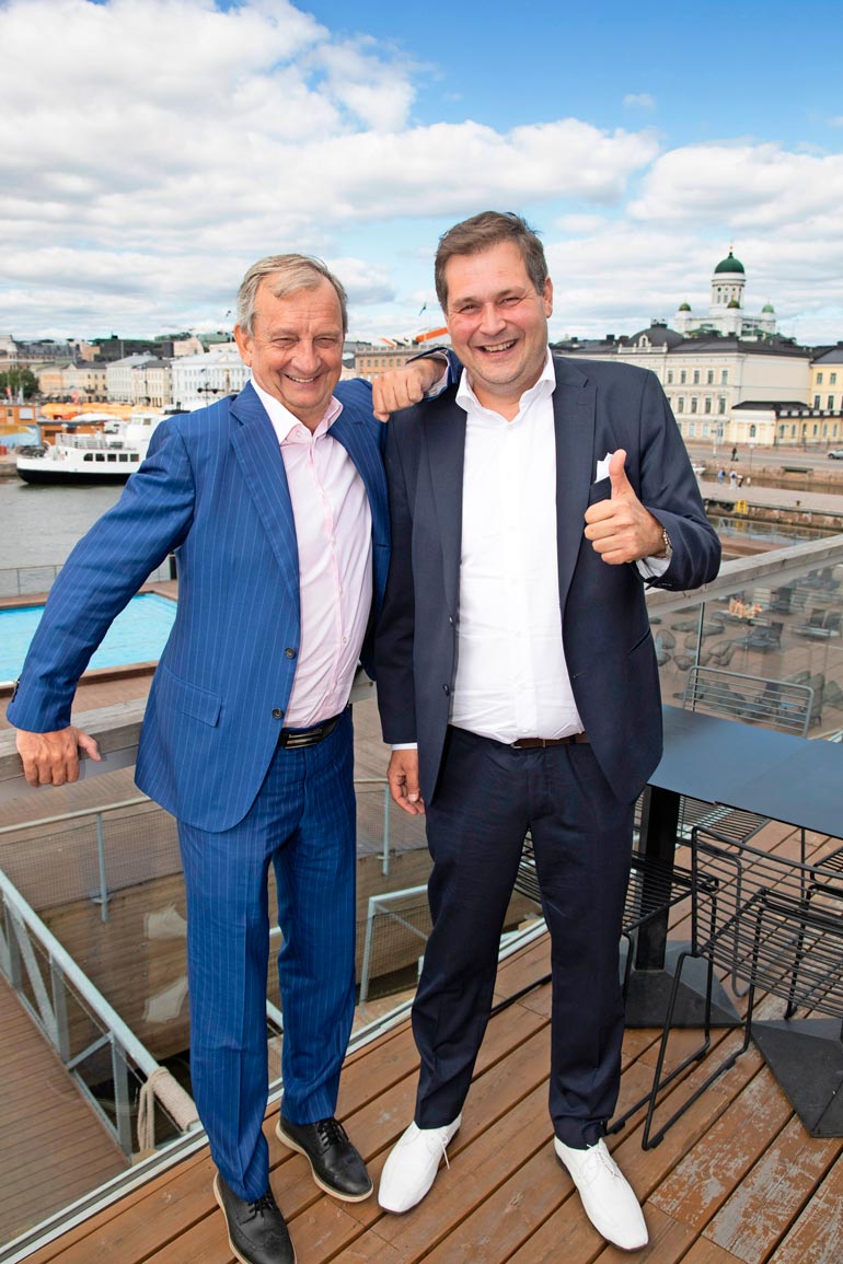 Hjallis ja Jethro ovat tehneet paljon bisnestä yhdessä. Vihjeiden mukaan kaveruksille tuli näistä kaupoista jonkin sortin eripuraa.