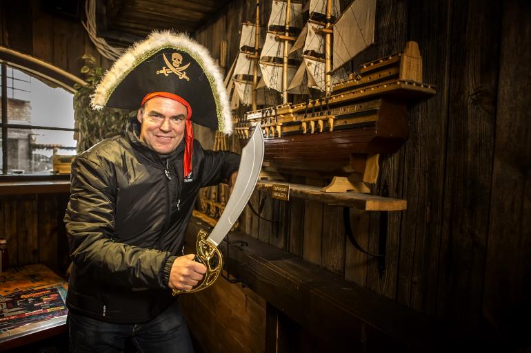 Raimo Helminen Hook