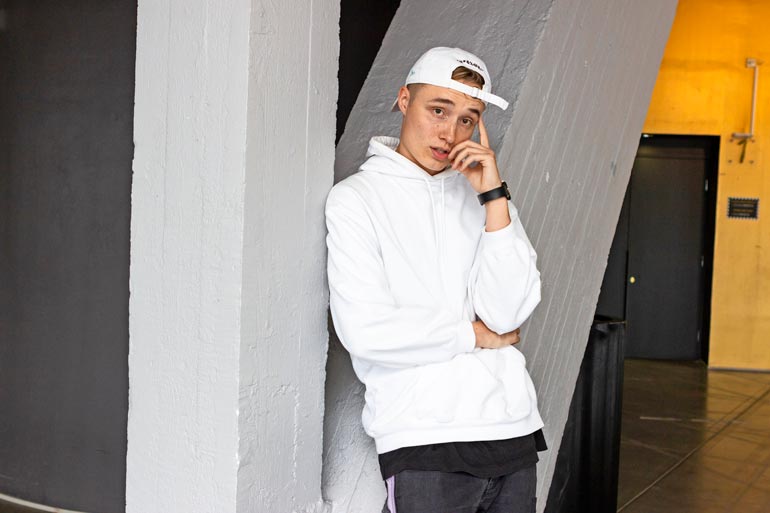 Isac Elliot
