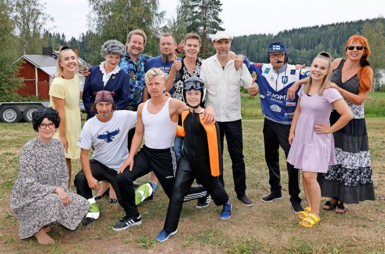 Tällä porukalla syntyy Matti Nykäsestä kertova laulunäytelmä Elämä on laiffii. Vauhdikas show pyörii Jyväskylässä Ränssin Kievarissa.