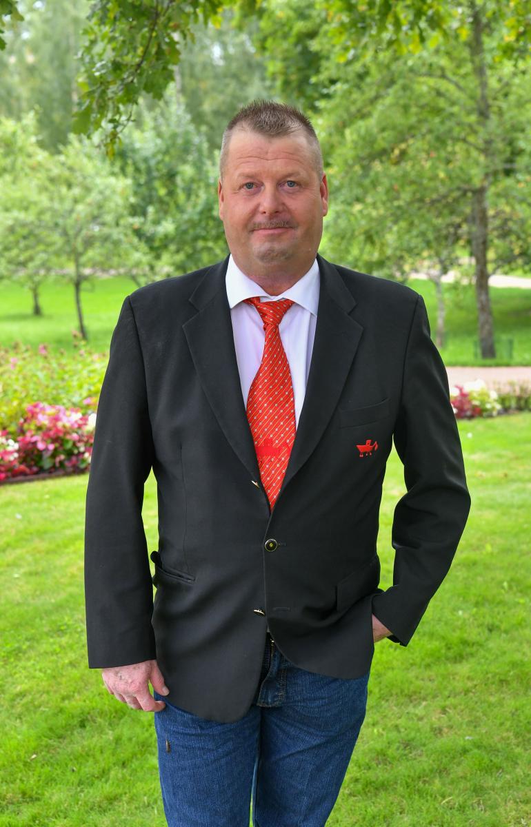 Matti kertoo joutuneensa petetyksi entisessä parisuhteessaan.