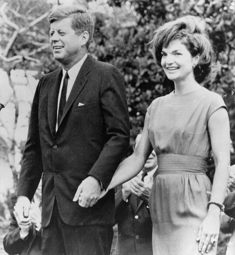 Näissä kartanomaisemissa John F. Kennedy lempi nuorikkoaan Jackieta