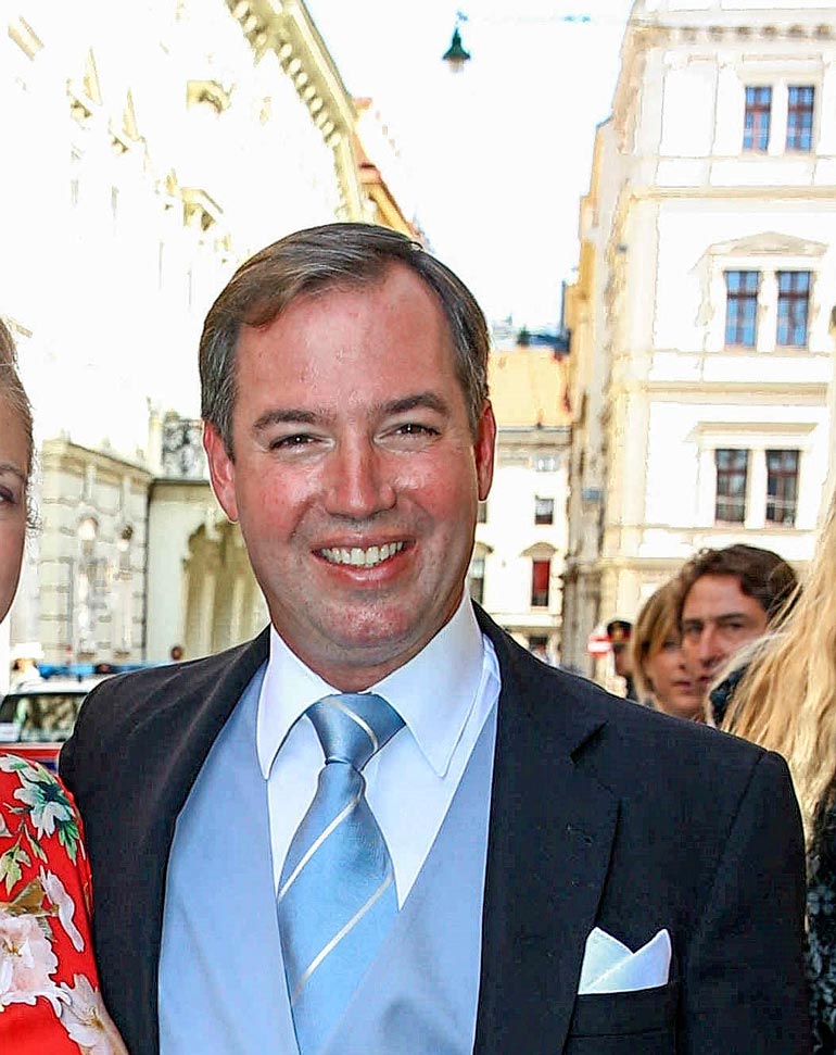 Guillaume jatkoi Tukholmasta Wieniin, jossa vietettiin hänen serkkunsa, Liechtensteinin prinsessa Maria Anunciatan häitä.