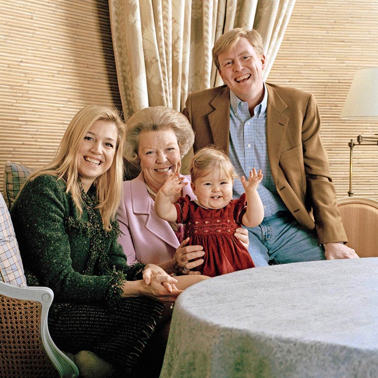 Catharina-Amalia Beatrix Carmen Victoria on hallitsijapari Willem-Alexanderin ja Maximan kolmesta tyttärestä vanhin.