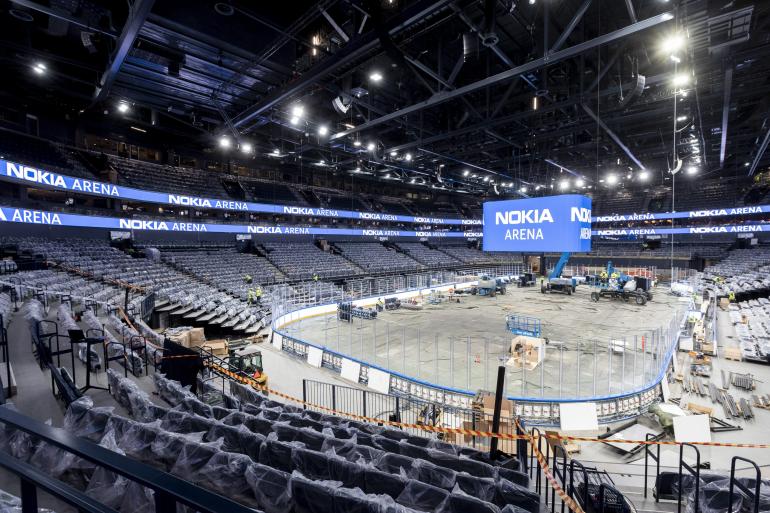 Tampereen uusi Nokia Arena lyö luun kurkkuun muille kotimaisille kiekkohalleille.